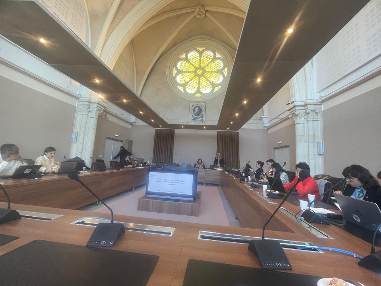 ff8b4b5e 19f9 4b38 8802 74761a375064